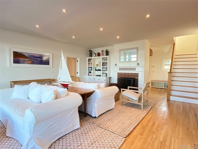 Foto del edificio - 4705 Nassau Point Rd