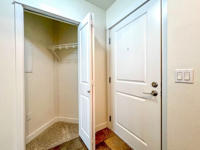 Foto del edificio - 1Bd/1Ba Seattle Condo