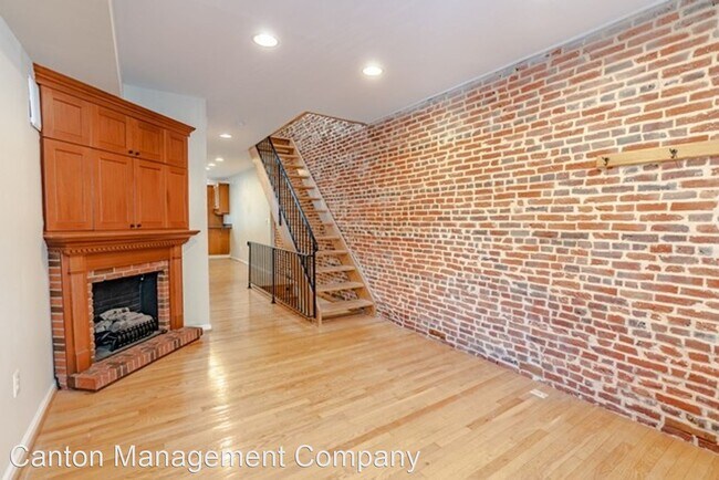 Building Photo - 3 br, 3 bath House - 915 S. Ellwood Ave.