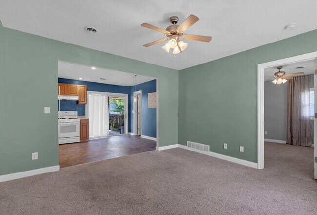 Foto del edificio - Great one bedroom - Located in Rock Island