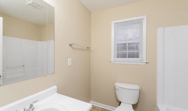 Foto del edificio - 1617 Zelma Ave