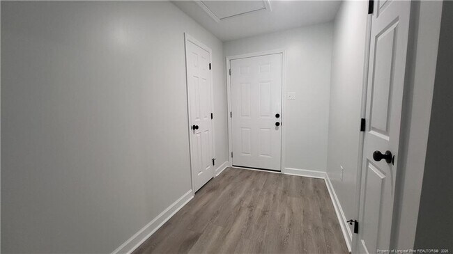 Foto del edificio - 580 Hiawatha Rd