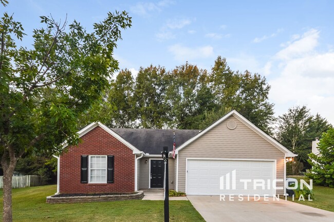 Building Photo - 520 Sarahs Lane Locust Grove GA
