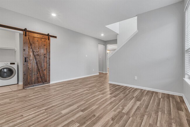 Foto del edificio - 1159 Swinford Ct