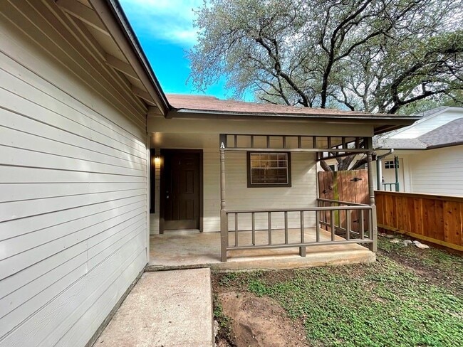 Foto del edificio - 4508 Dorsett Oaks Cir