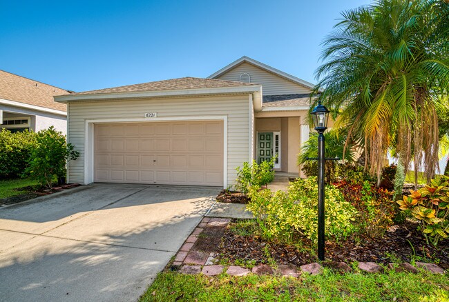 Building Photo - 6221 Foxglove Ln