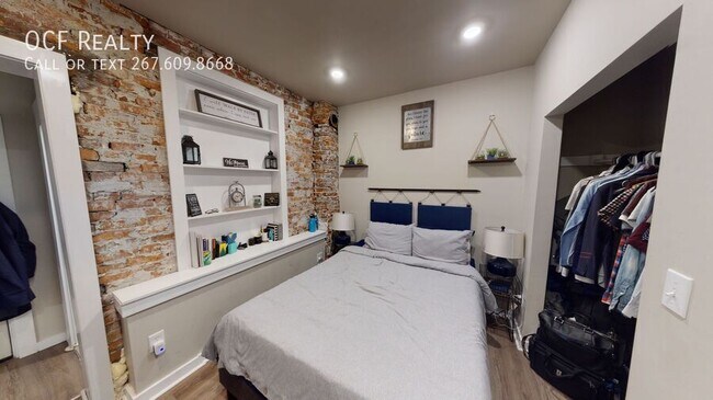 Building Photo - 1216 S Markoe St