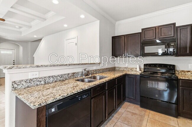 Foto del edificio - 6011 Jax Wy