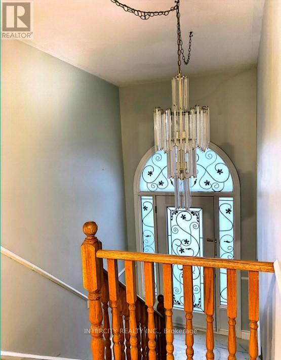 Photo du bâtiment - 308 Centre St N