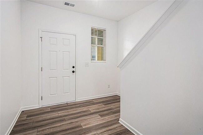 Foto del edificio - 308 Penn Sta Wy