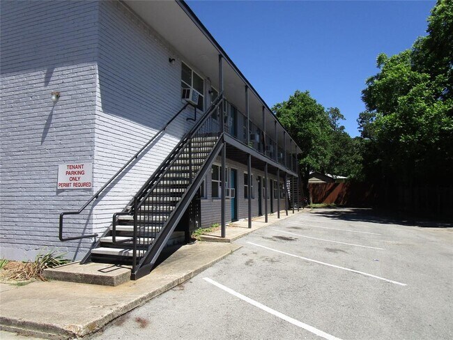 Foto del edificio - 2206 W Hickory St