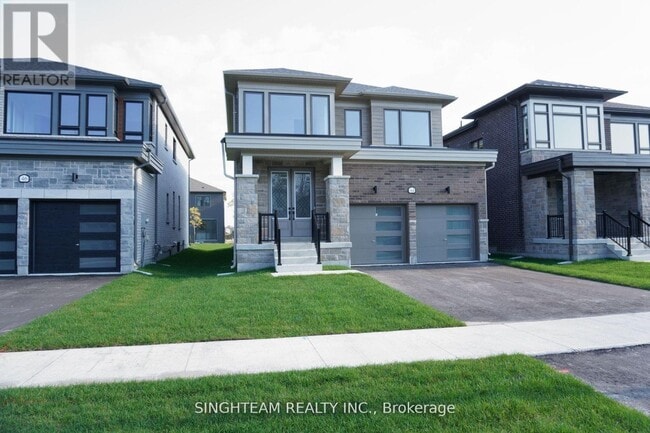 Building Photo - 44 Del Ray Cres