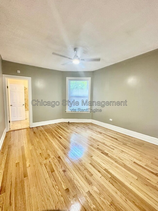 Building Photo - 7721 S Hermitage Ave