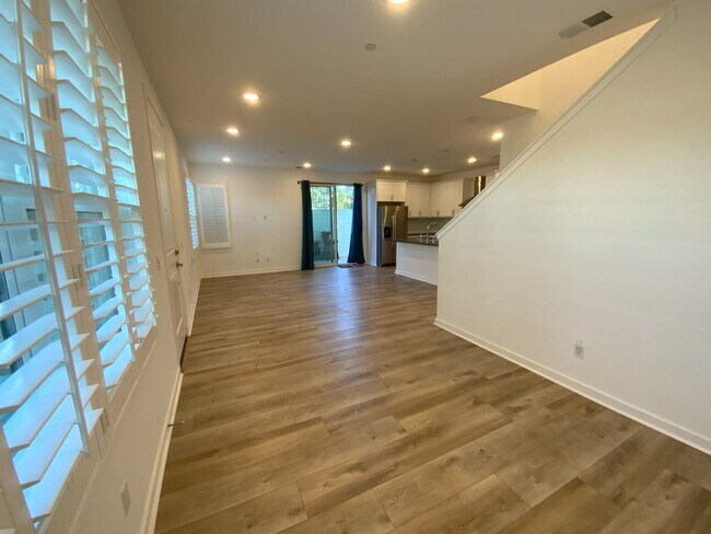 Foto del edificio - *MOVE IN SPECIAL!!!* A beautiful 3 bedroom...