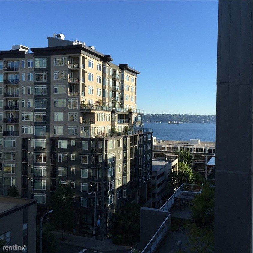 Primary Photo - 1 br, 1.5 bath Condo - The Parc