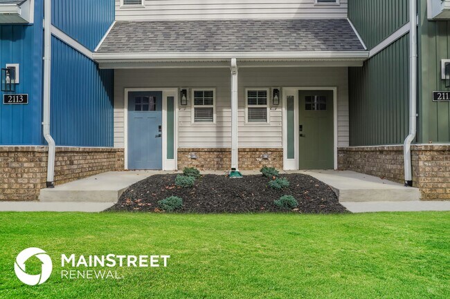 Foto del edificio - 2115 Paddle Wheel Dr