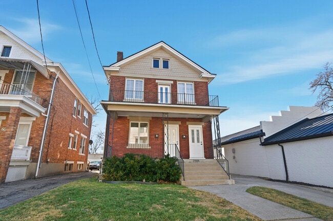 Foto del edificio - 2905 Robertson Ave