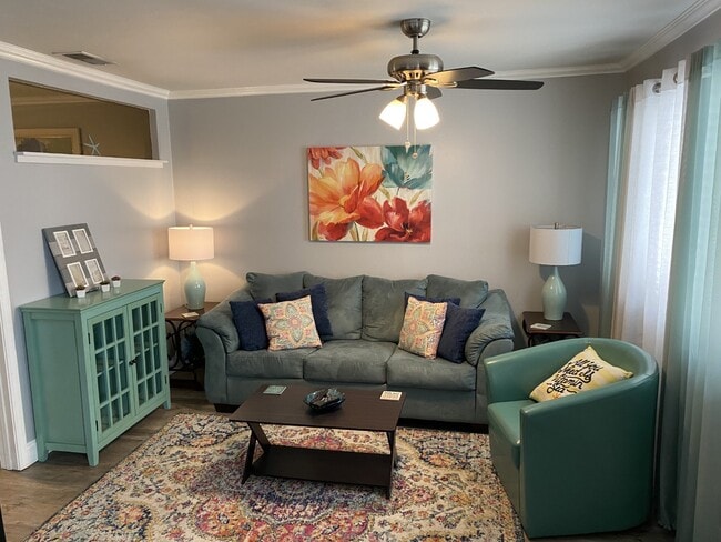 WOW! Gorgeous! All new decor, brand new! - 17214 Front Beach Rd