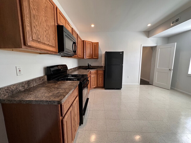 Foto del edificio - 5651 E Wister St