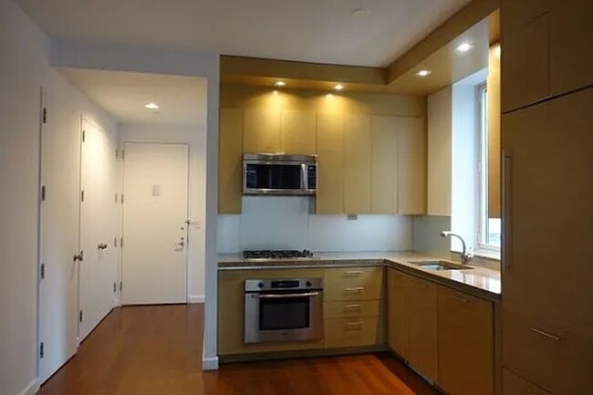 Foto del edificio - 2 Bedroom Townhome in New York