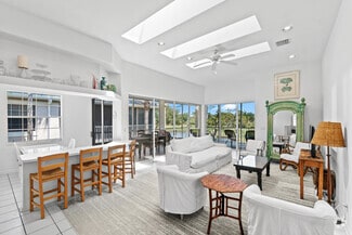 Building Photo - 5142 Lake Catalina Dr