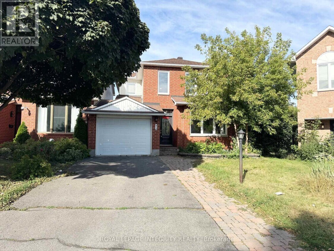 Primary Photo - 43 Covington Pl