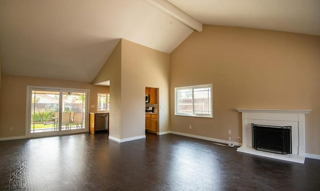 Foto del edificio - 6651 Morocco St