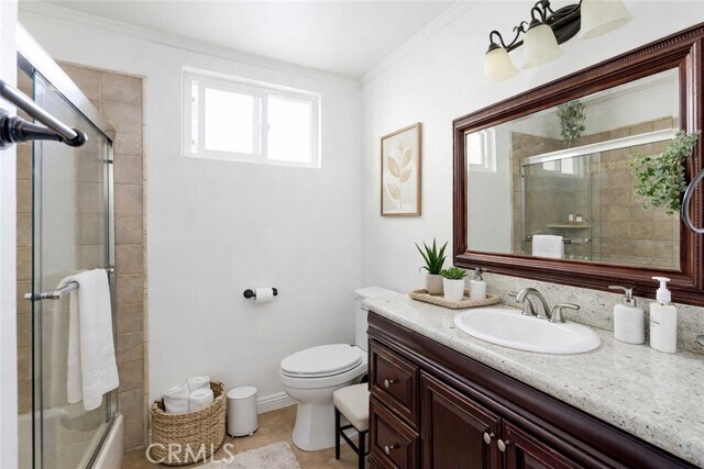 Foto del edificio - 7044 White Oak Ave