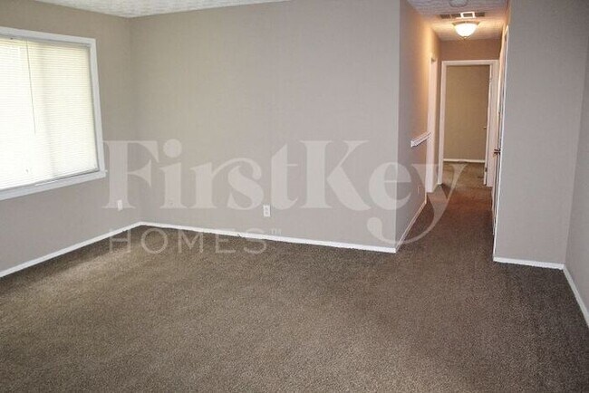 Building Photo - 4455 Stuart Drive