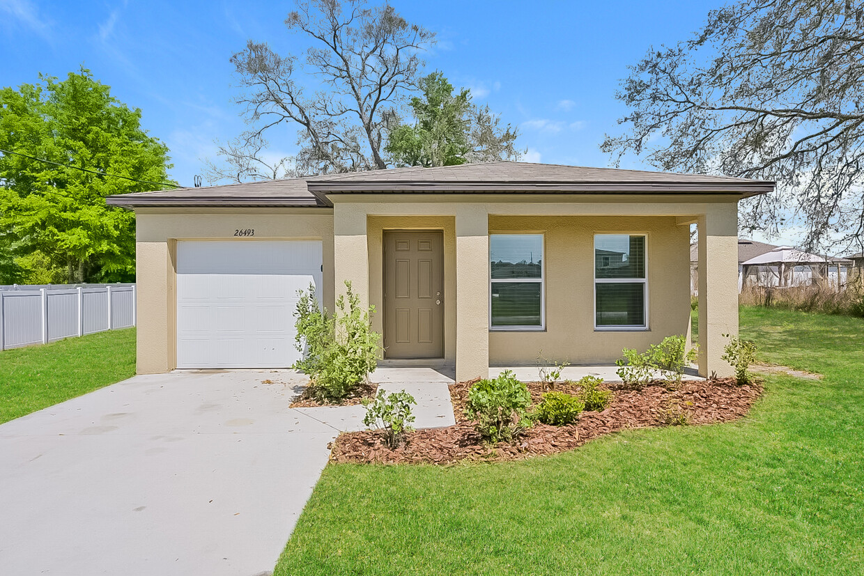 Foto principal - 26493 Mott Ave, Brooksville, FL