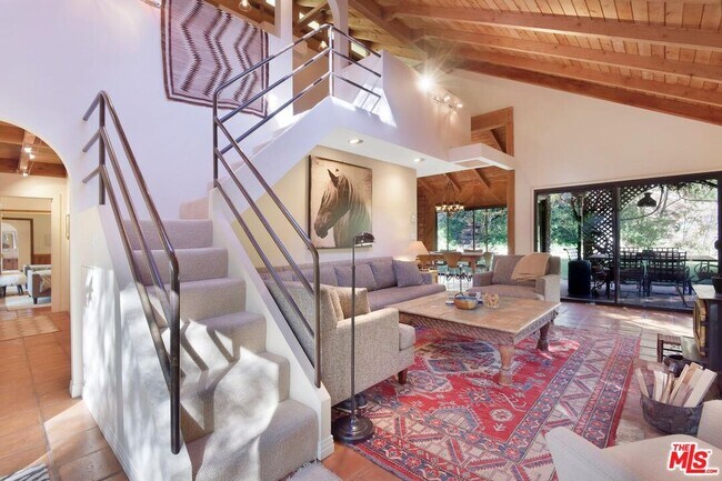 Building Photo - 1441 Bonnell Dr
