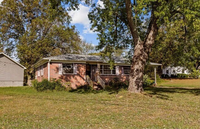 Foto del edificio - Cozy and New Renovated 3 Bedroom 2 Bath in...
