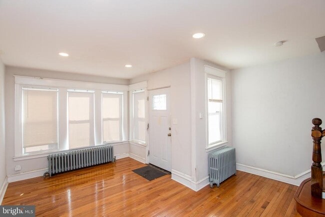 Building Photo - 6228 Erdrick St