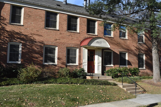 Building Photo - Cambridge Court