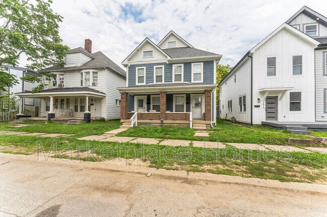 Building Photo - 1011 Harlan St
