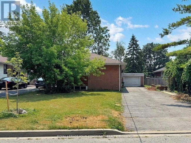 Building Photo - 17 Dobbin Rd