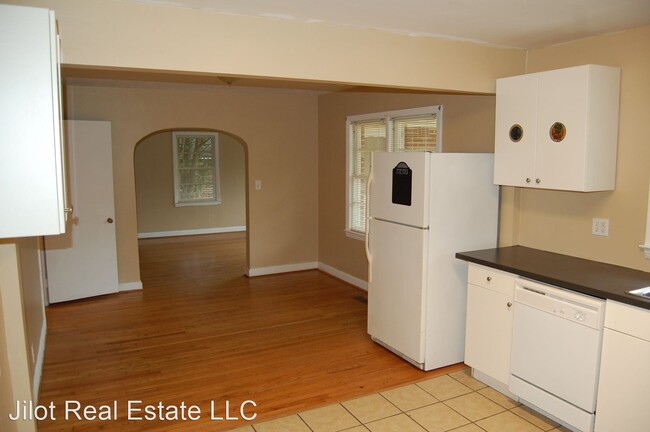 Building Photo - 2 br, 1 bath House - 1969 Laurel Lane