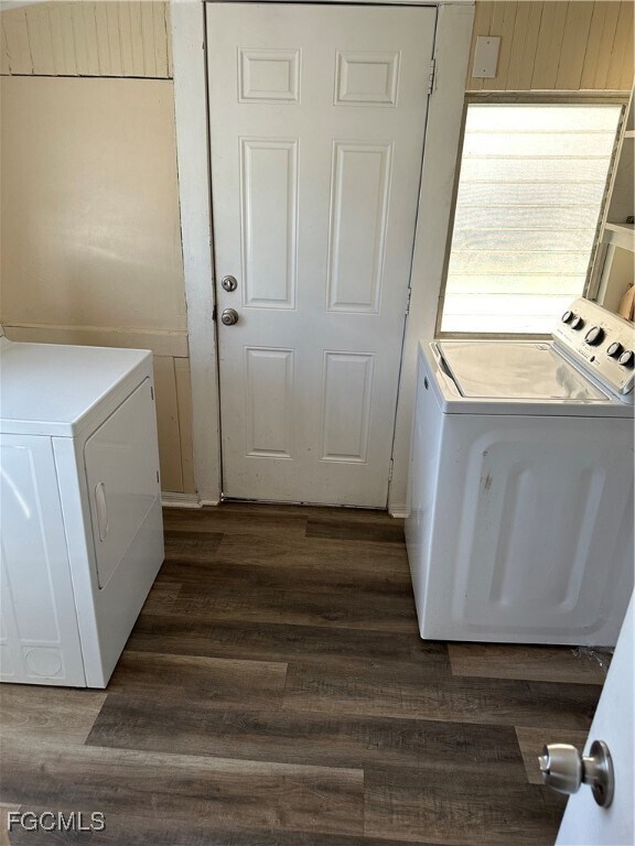 Foto del edificio - 2072 Maple Ave