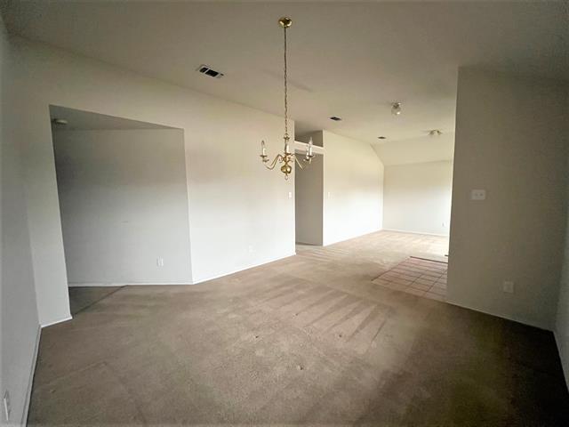 Building Photo - 4720 St Thomas Pl
