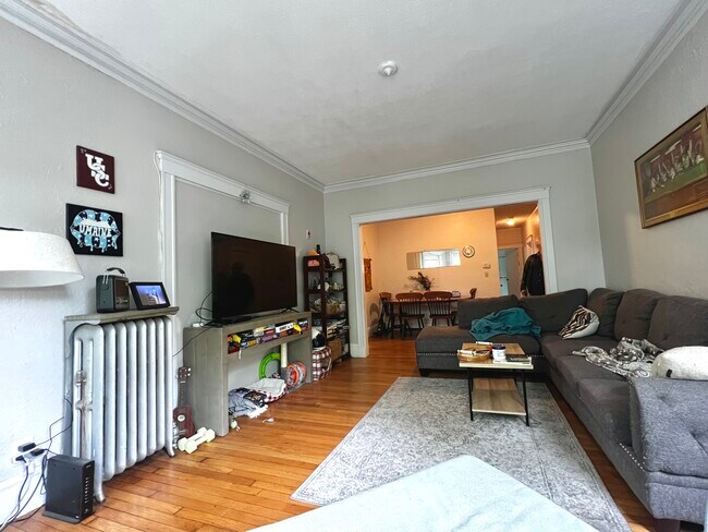Foto del edificio - 164 Thorndike St