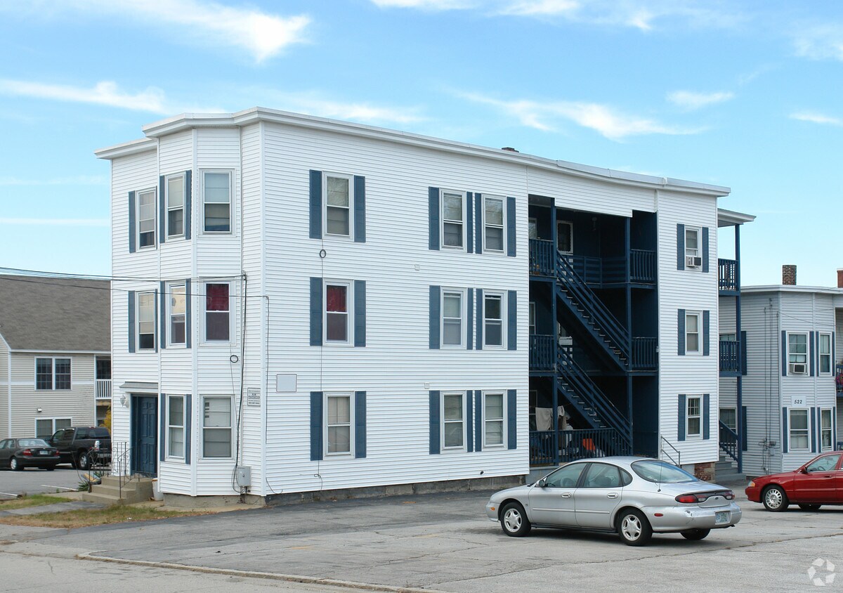 Foto principal - 518 Somerville St