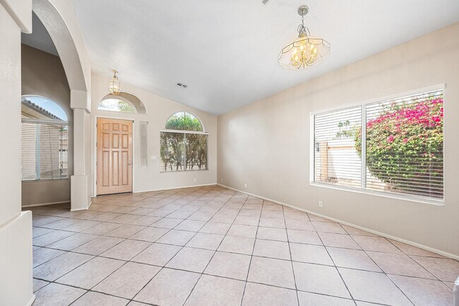 Foto del edificio - 20717 N 59th Dr