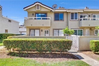 Building Photo - 5422 Chippewa Ct