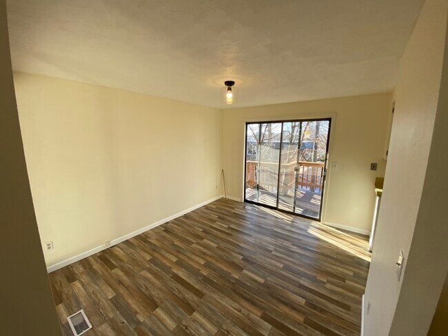 Building Photo - 608 W Boise Hills Dr