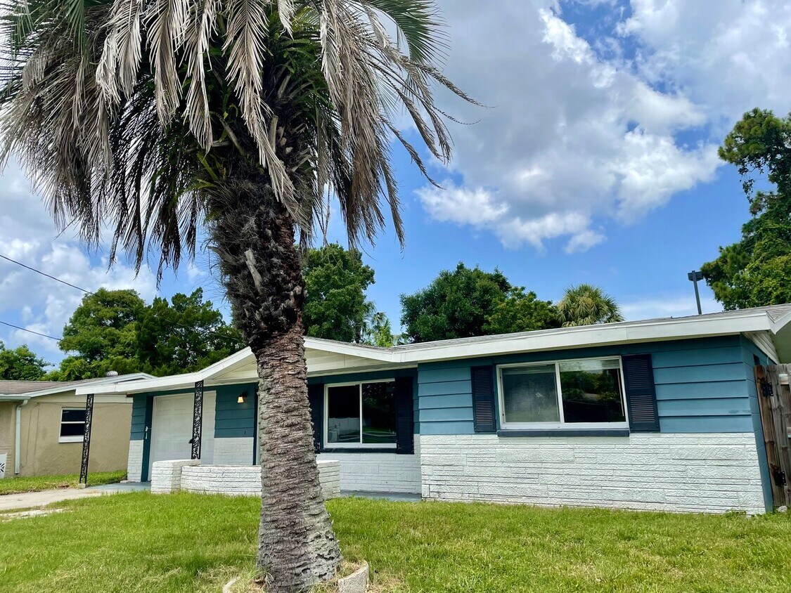 Primary Photo - 9105 Pegasus Ave