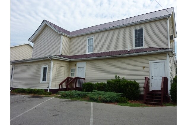 Foto del edificio - 11 Hughes Ave