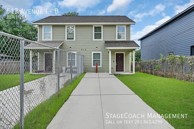 Building Photo - 513 Avenue I