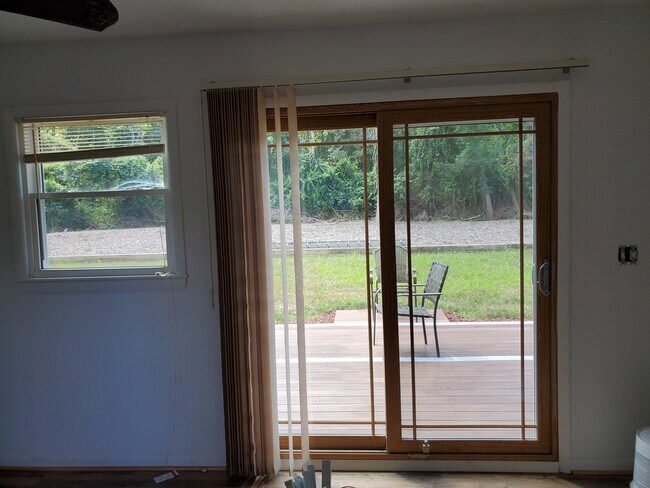 Foto del edificio - 109 Driftwood Ln