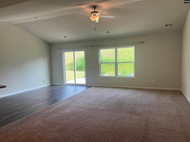 Building Photo - 127 Sundew Rd