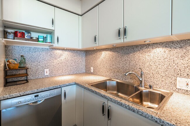 Foto del edificio - PANORAMIC CITY & OCEAN VIEWS - ONE ARCHER ...